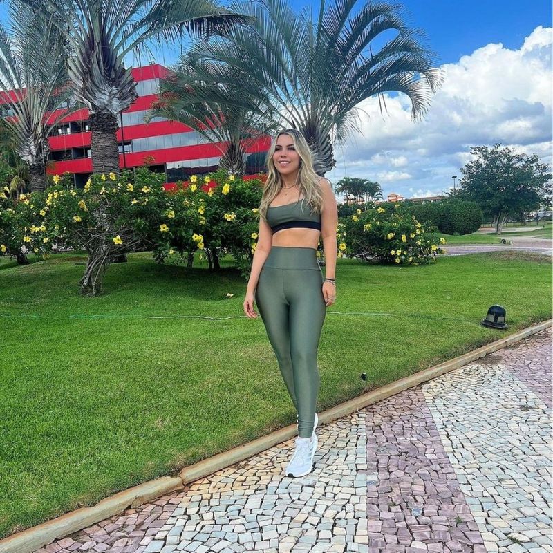 legging-glossy-legs-verde-militar-virginia-flamingo-3-c